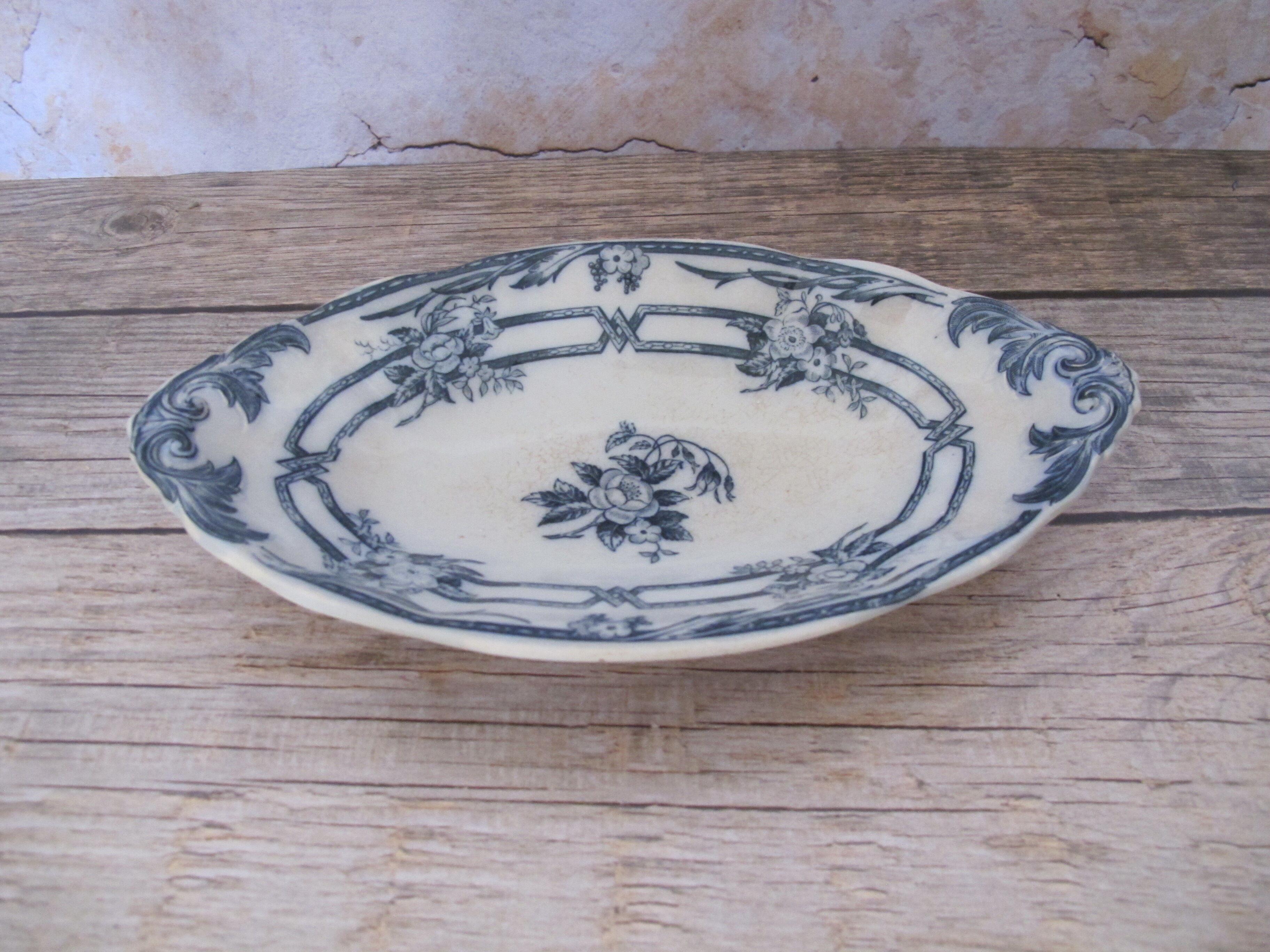 Ravier de Sarreguemines, model "Ceres"