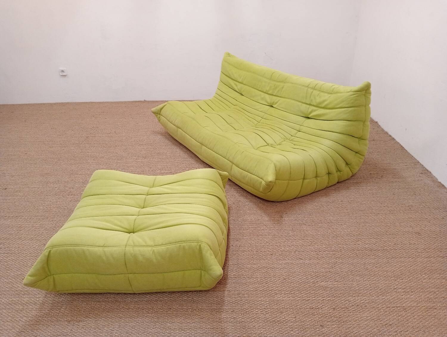 Togo 3 places and ottoman