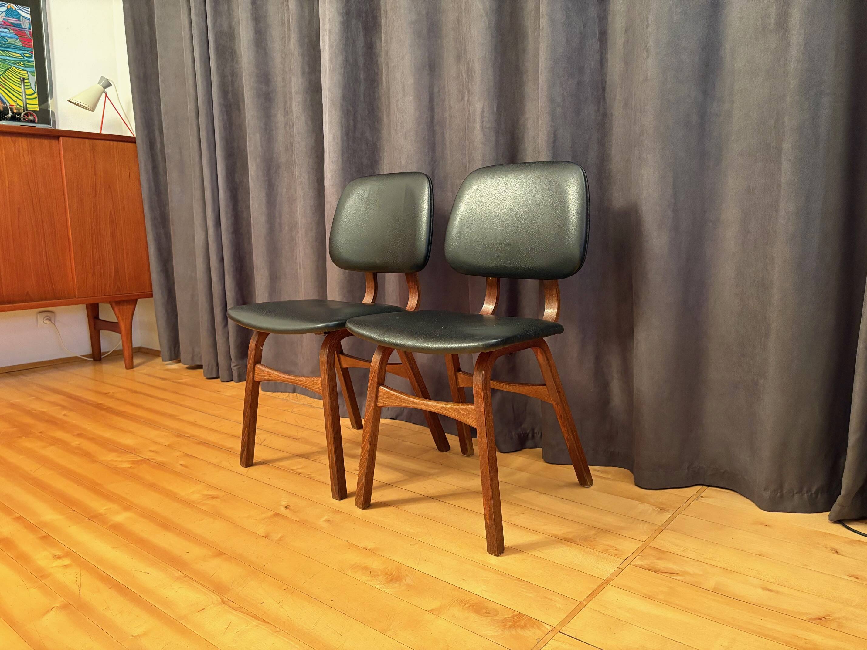 Pair of Borge Mogensen-style chairs, Denmark, 1960s