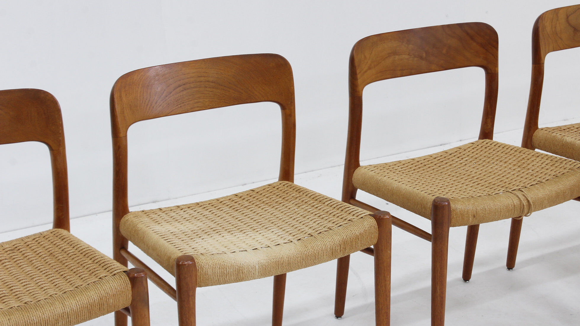 Chaises de salle à manger vintage Modèle 75 par Niels Otto Møller en papercord, ensemble de 6