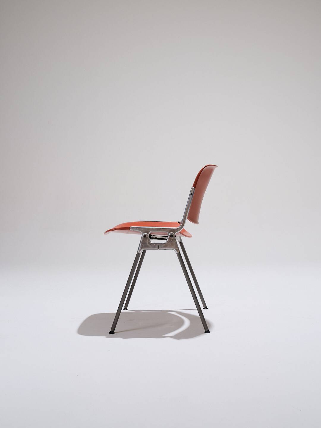 Set de 4 chaises empilables dsc 106 orange, Castelli, G. Piretti, 1970s