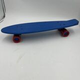 Skateboard bleu