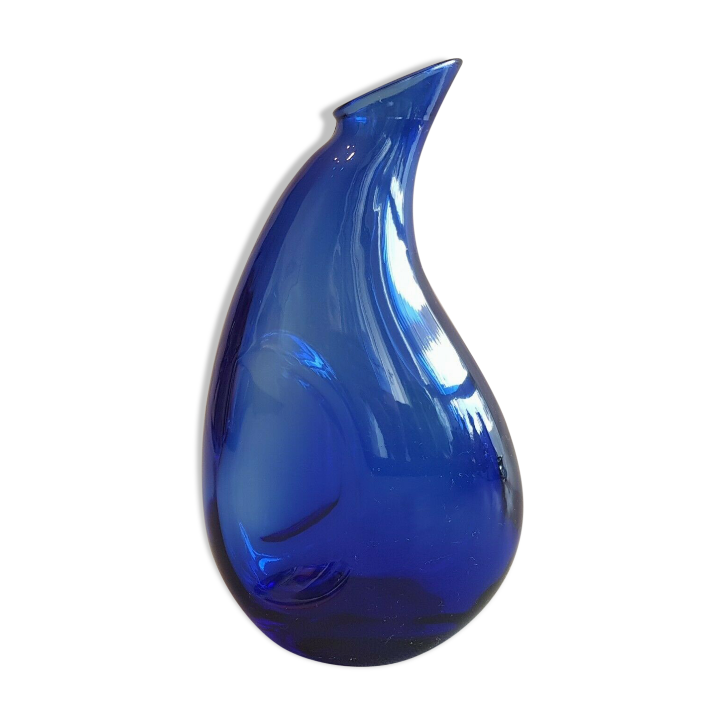 Belle Carafe blue glass design 1 litre