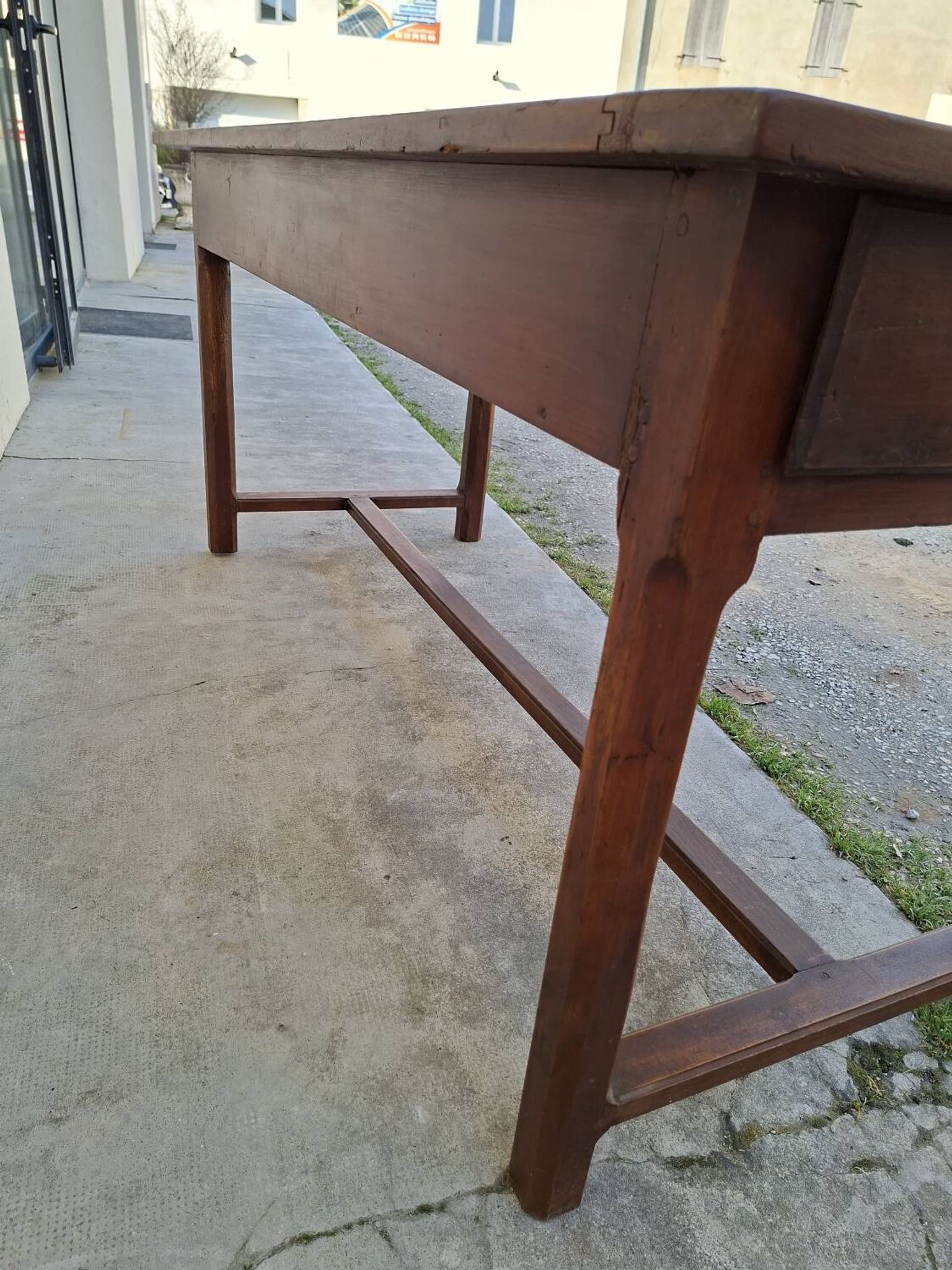 Rustic monastery farmhouse table, antique, 19th century, made of walnut.