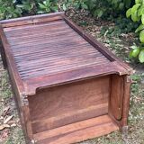 Meuble de métier, meuble de notaire à rideau en chêne