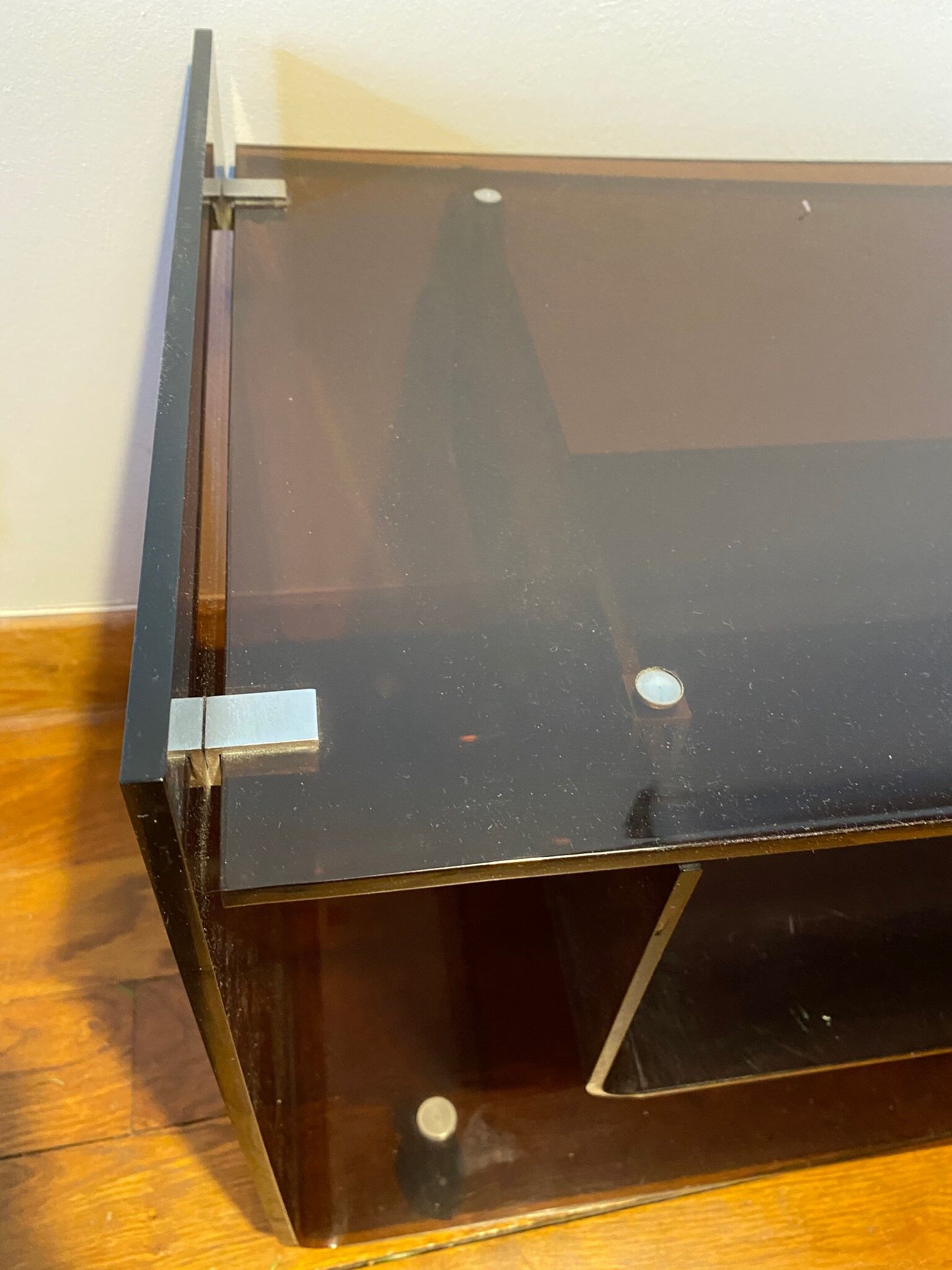 TV stand 70s smoked plexiglass