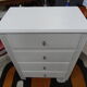 Commode en chêne massif