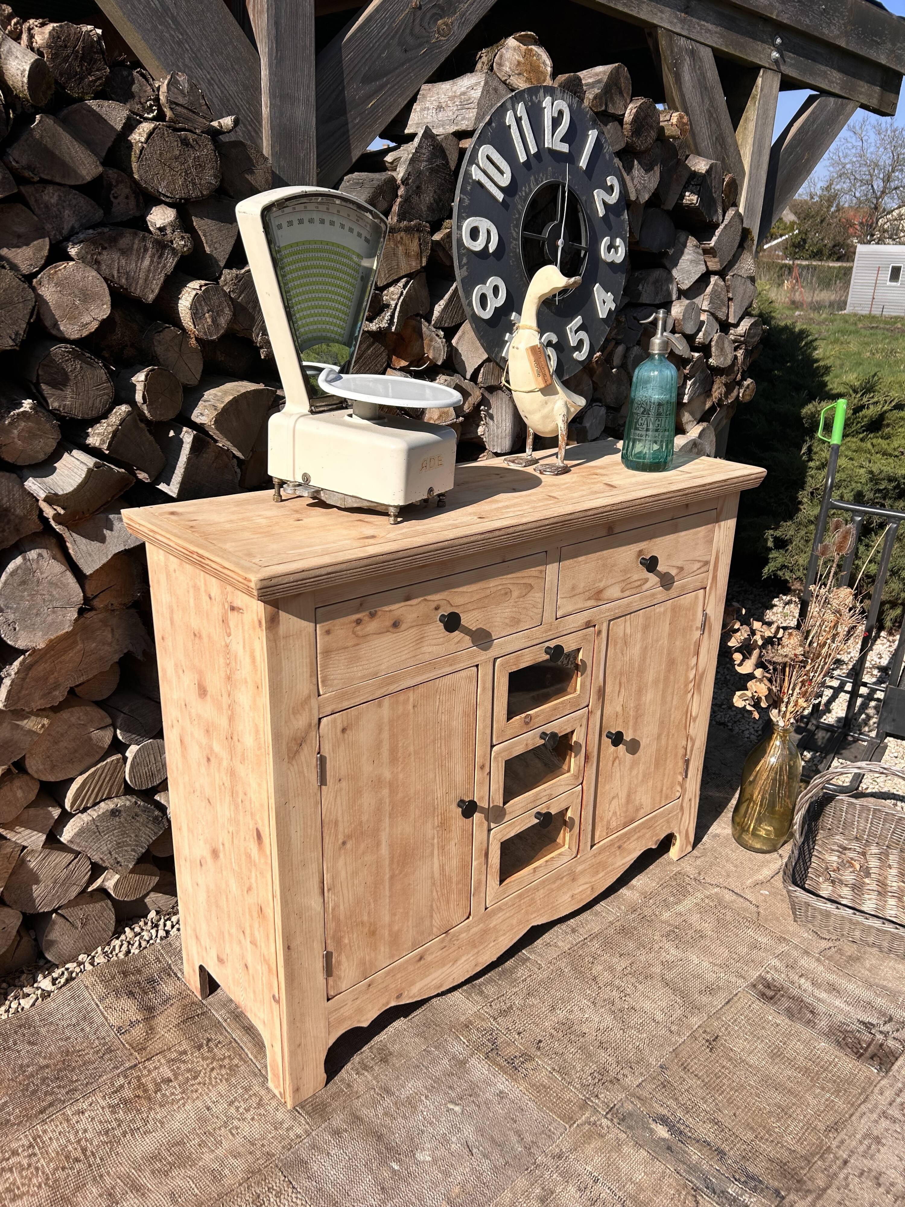 Storage furniture / Wooden sideboard