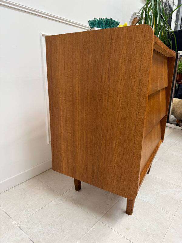 Vintage chest of drawers from the 1950s.