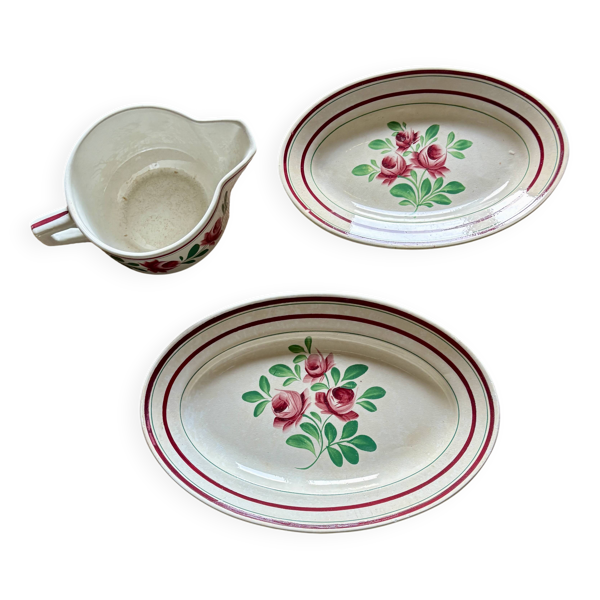 Lot de vaisselles Les Roses - 2 raviers et une saucière -