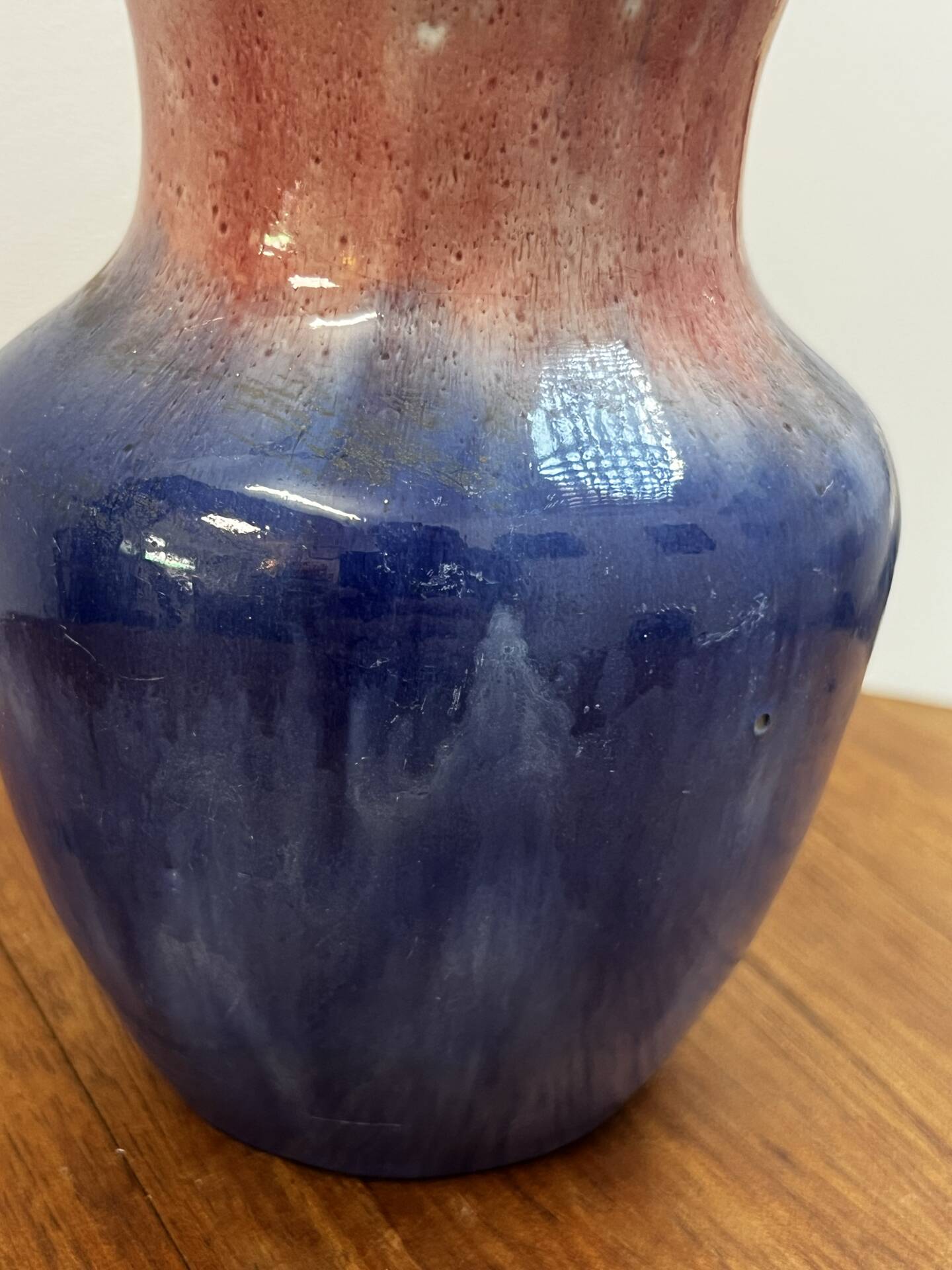 Vase from the 1940s/50s with oxblood glaze.