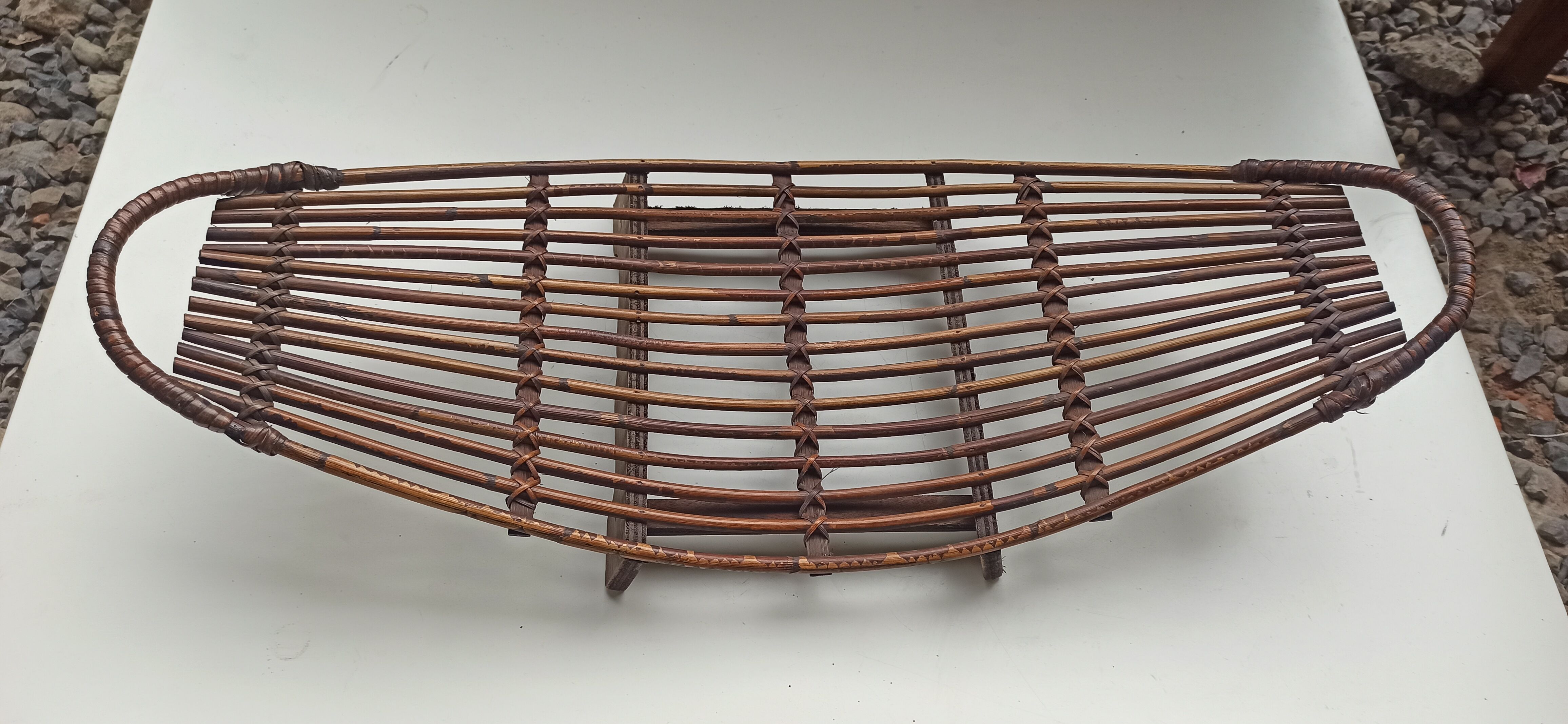 Wooden tray design of the 70s