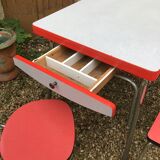 Set Table & Chairs & Kitchen Stools in Formica