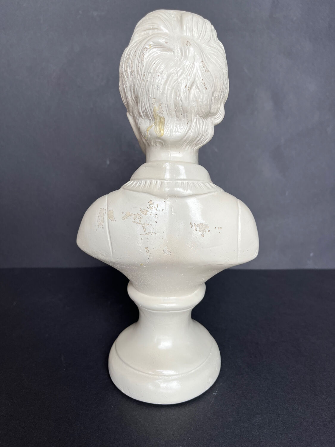 Bust of a young girl in plaster