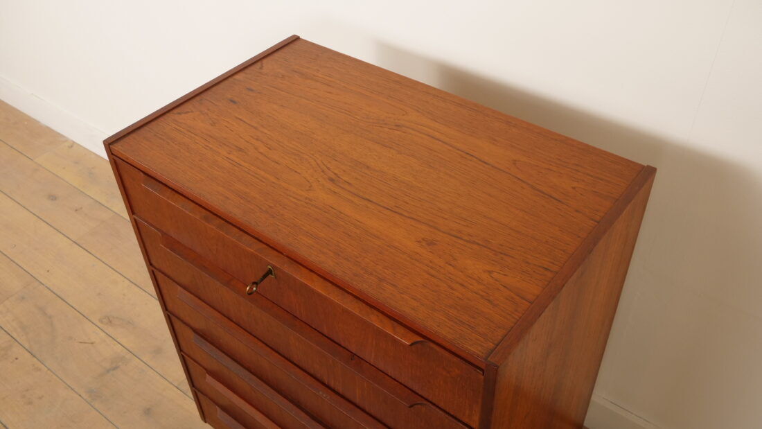 Vintage Danish chest of drawers | Teak | 6 drawers | 100 cm