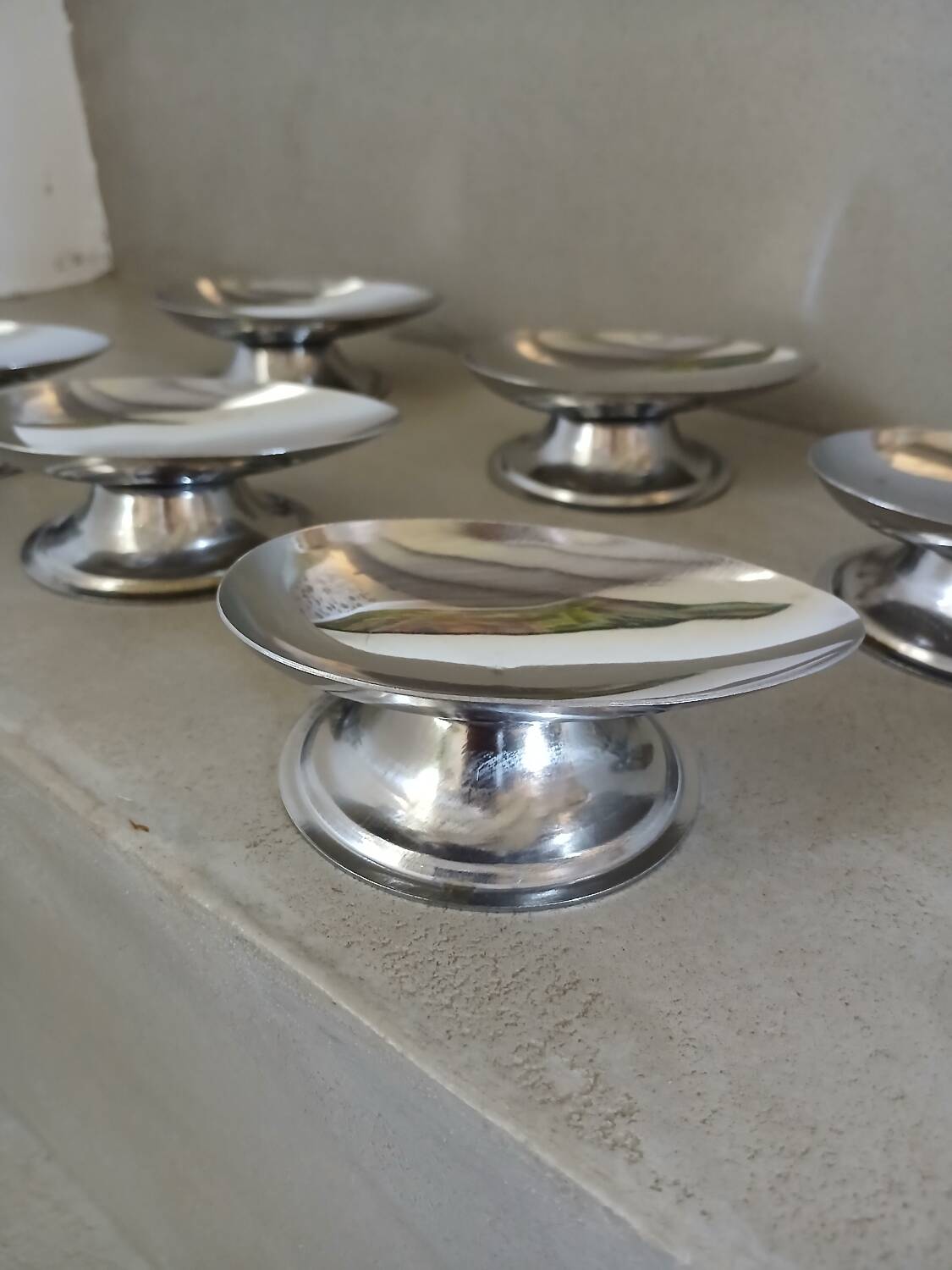 6 stainless steel avocado bowls