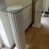 Column console in staff