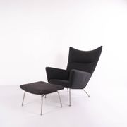 Wingchair – Hans J. Wegner – Model CH445 – Carl Hansen & Søn – Grey Hallingdal – With Footstool