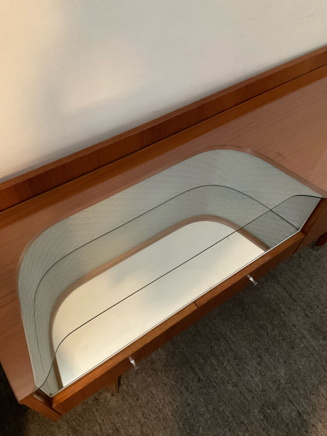 Enfilade Scandinavian tv cabinet of the 60s in teak