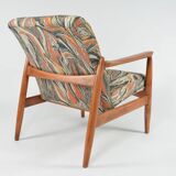 Scandinavian style armchair with terracotta patterns
