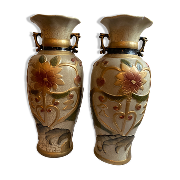 Pair of vases