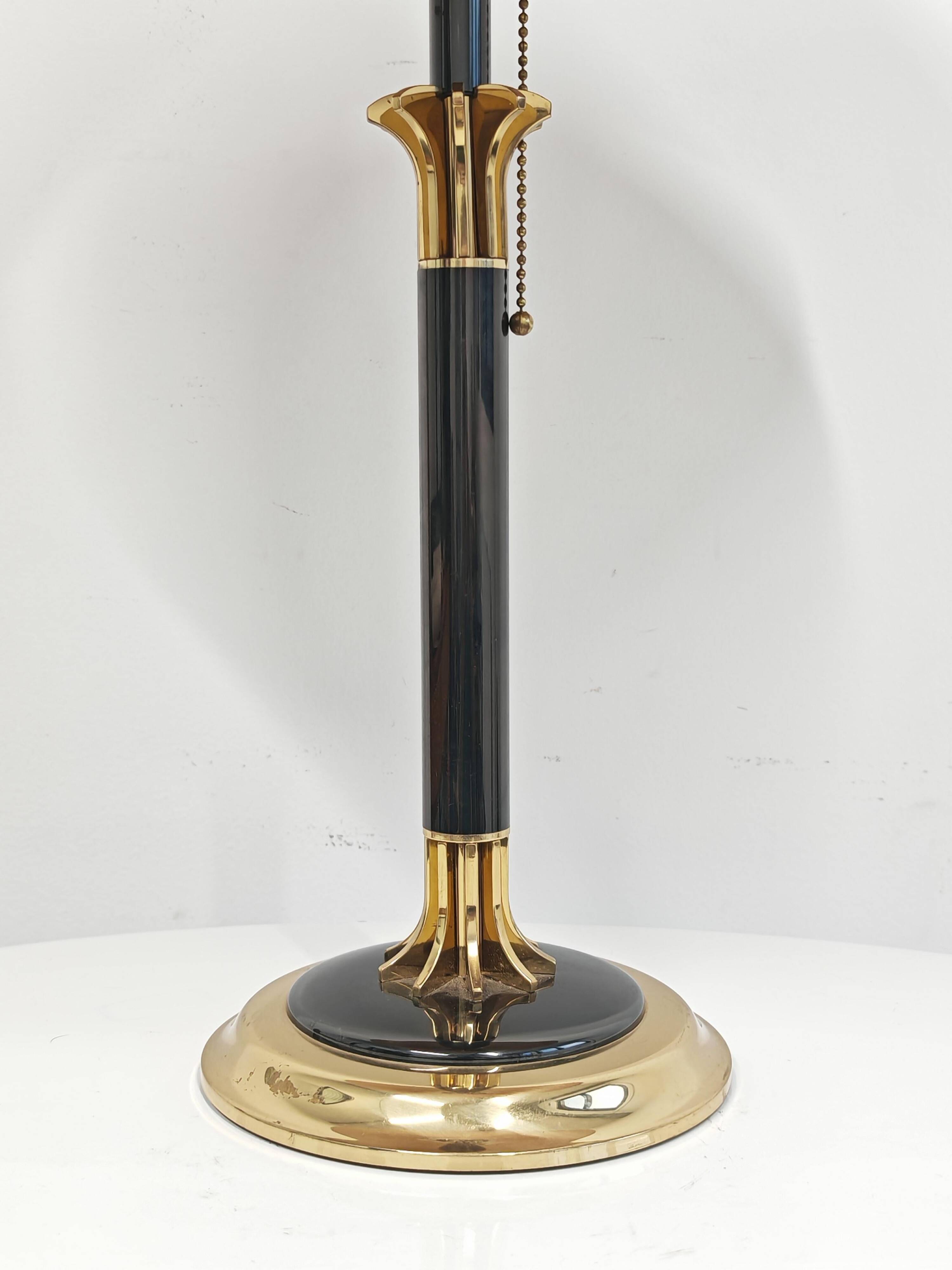 Hollywood Regency table lamp in brass and wild silk, 1970s