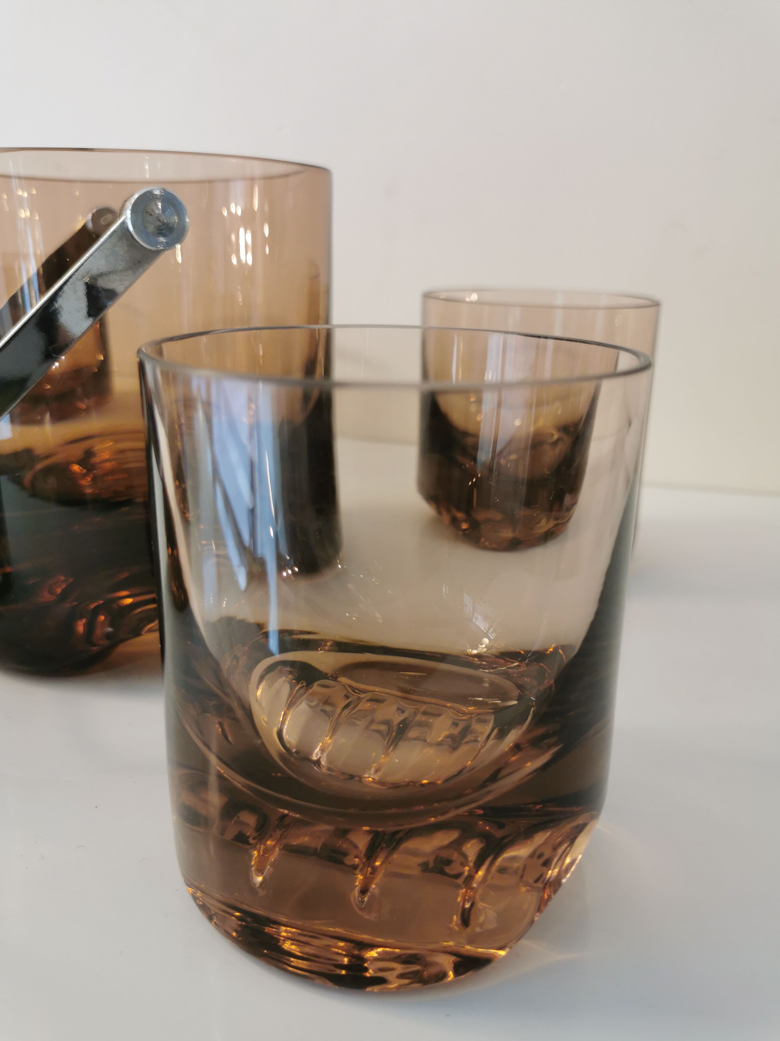 Vintage whisky service in 70s blown glass