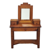 Pichepin doll dressing table