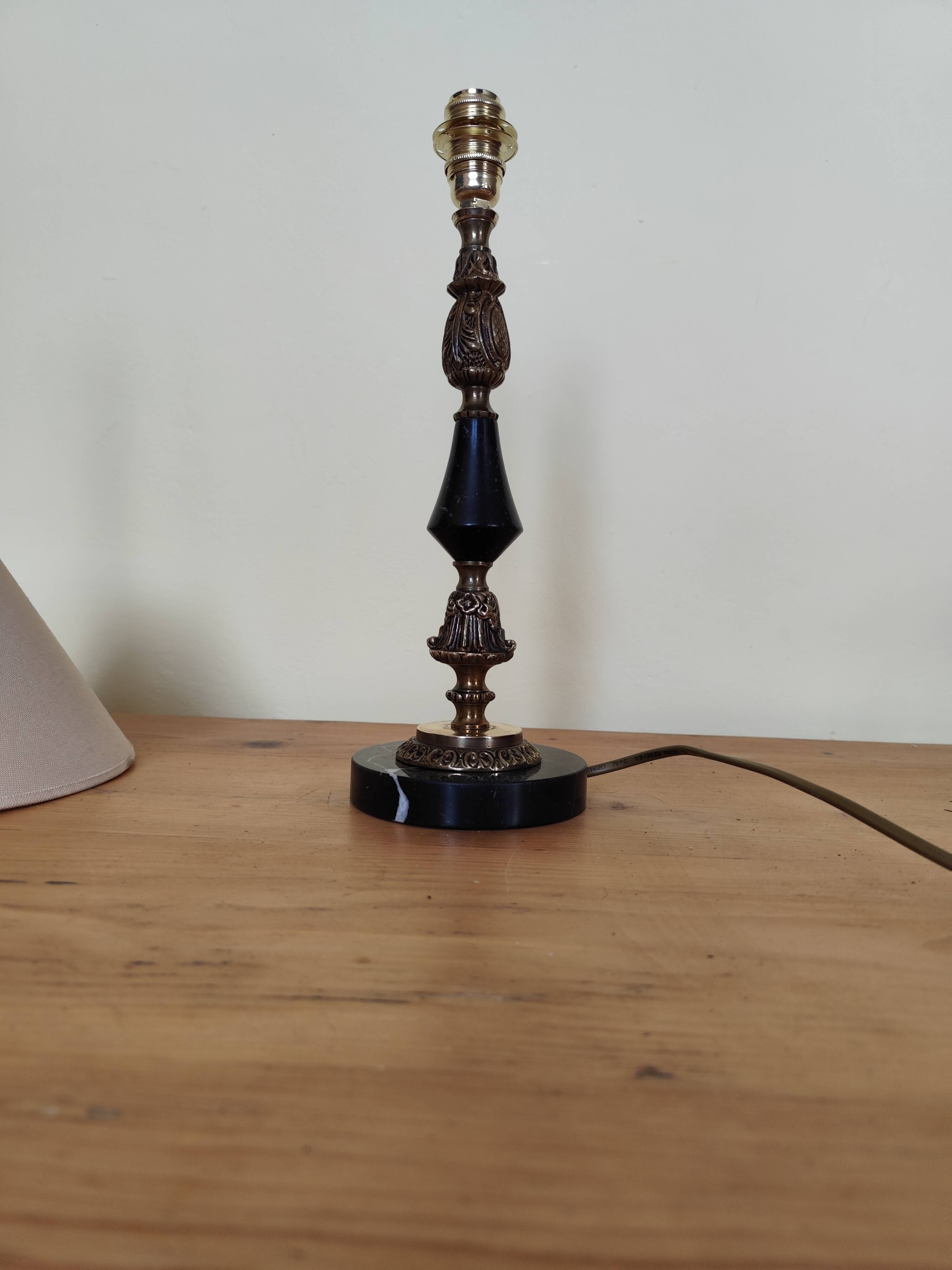Table lamp base candlestick in chiselled brass and marble base.