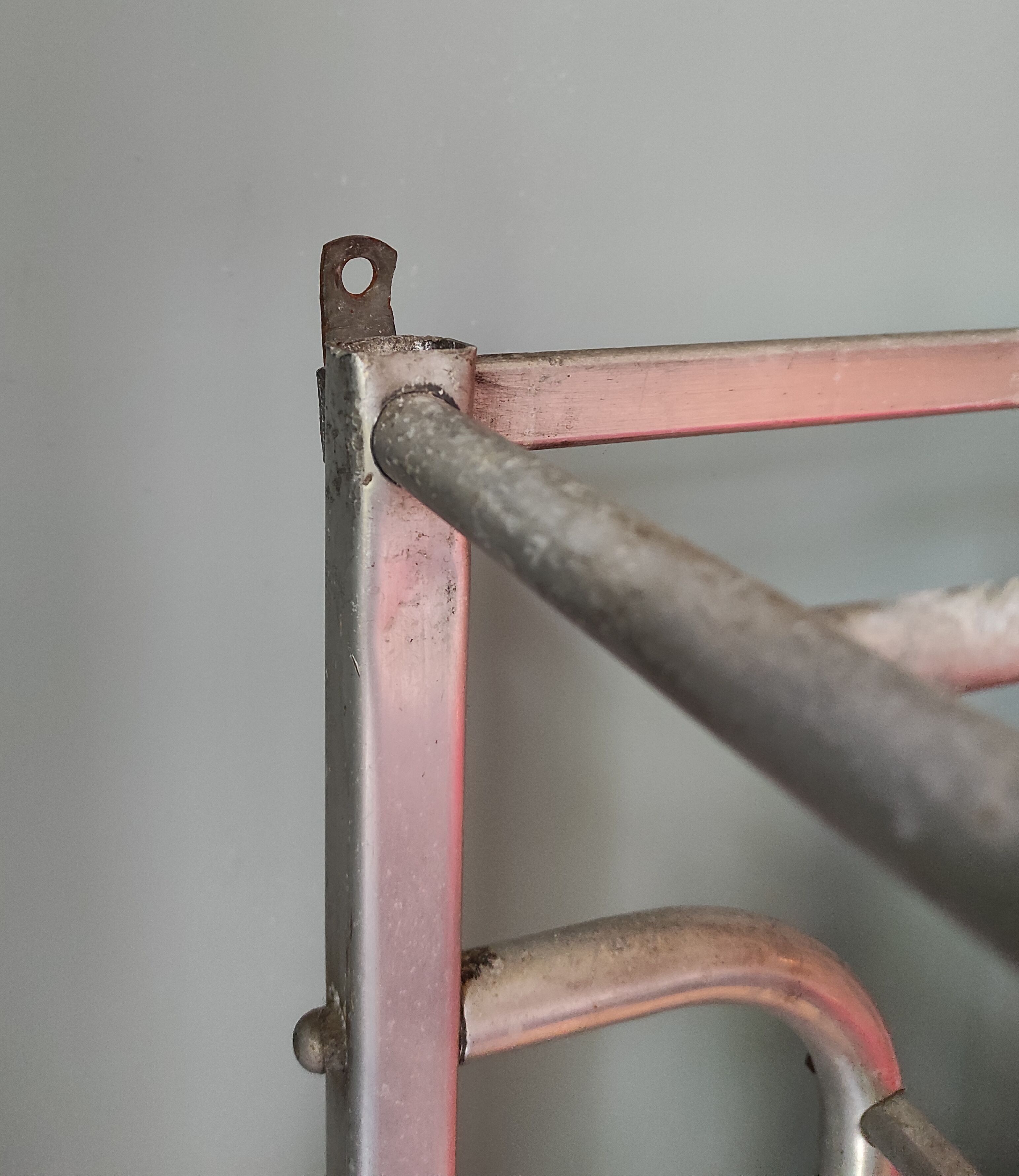 Aluminium coat holder