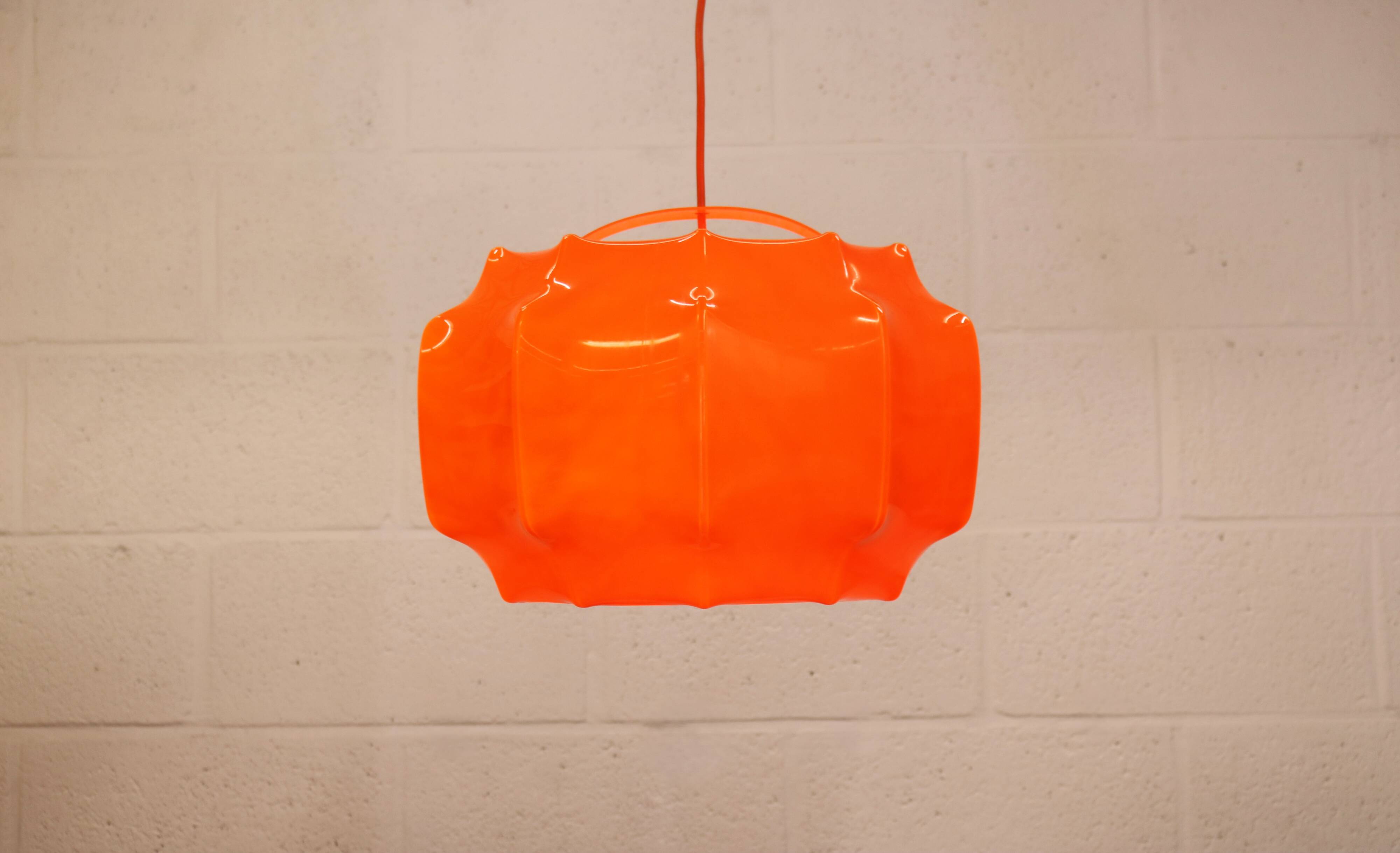 Space age cocoon pendant lamp*** Ilka Plast Waldrode *** German design