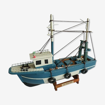 Model fishing boat wood