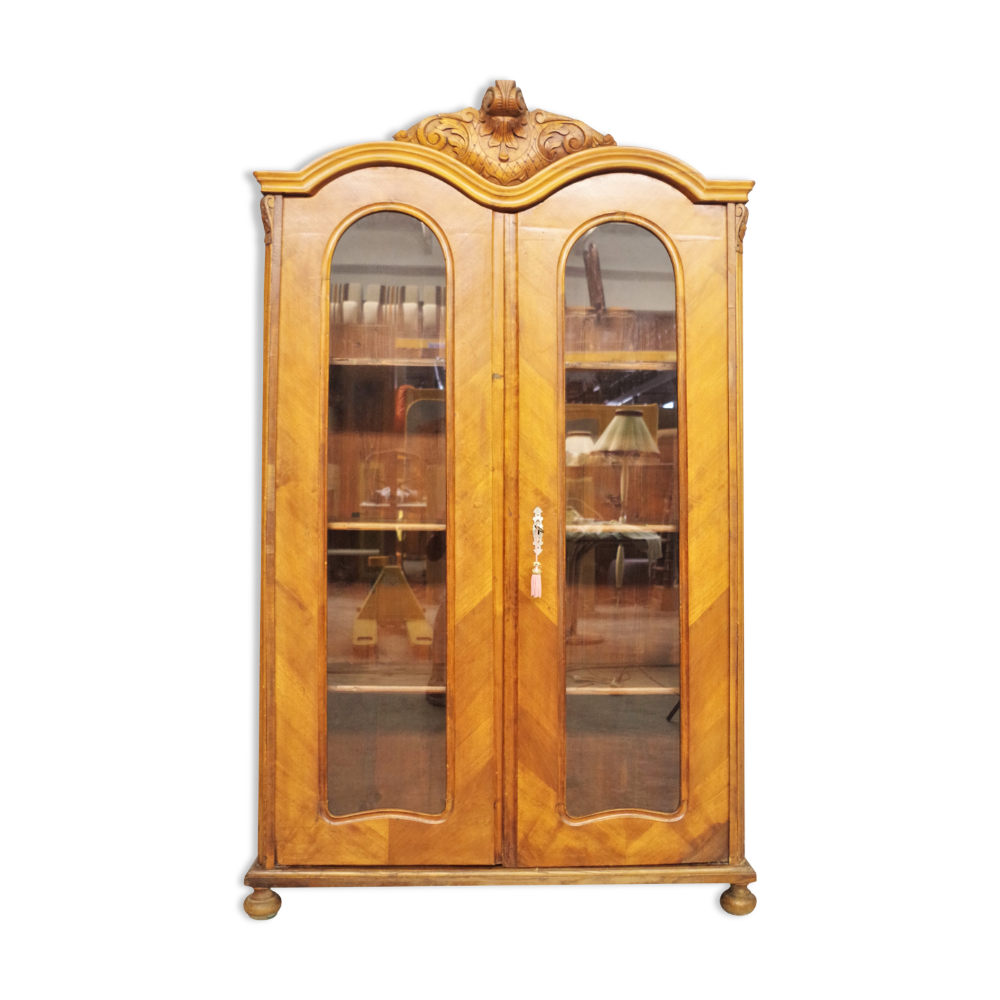 Showcase in fir wood and carved walnut, early 1900s