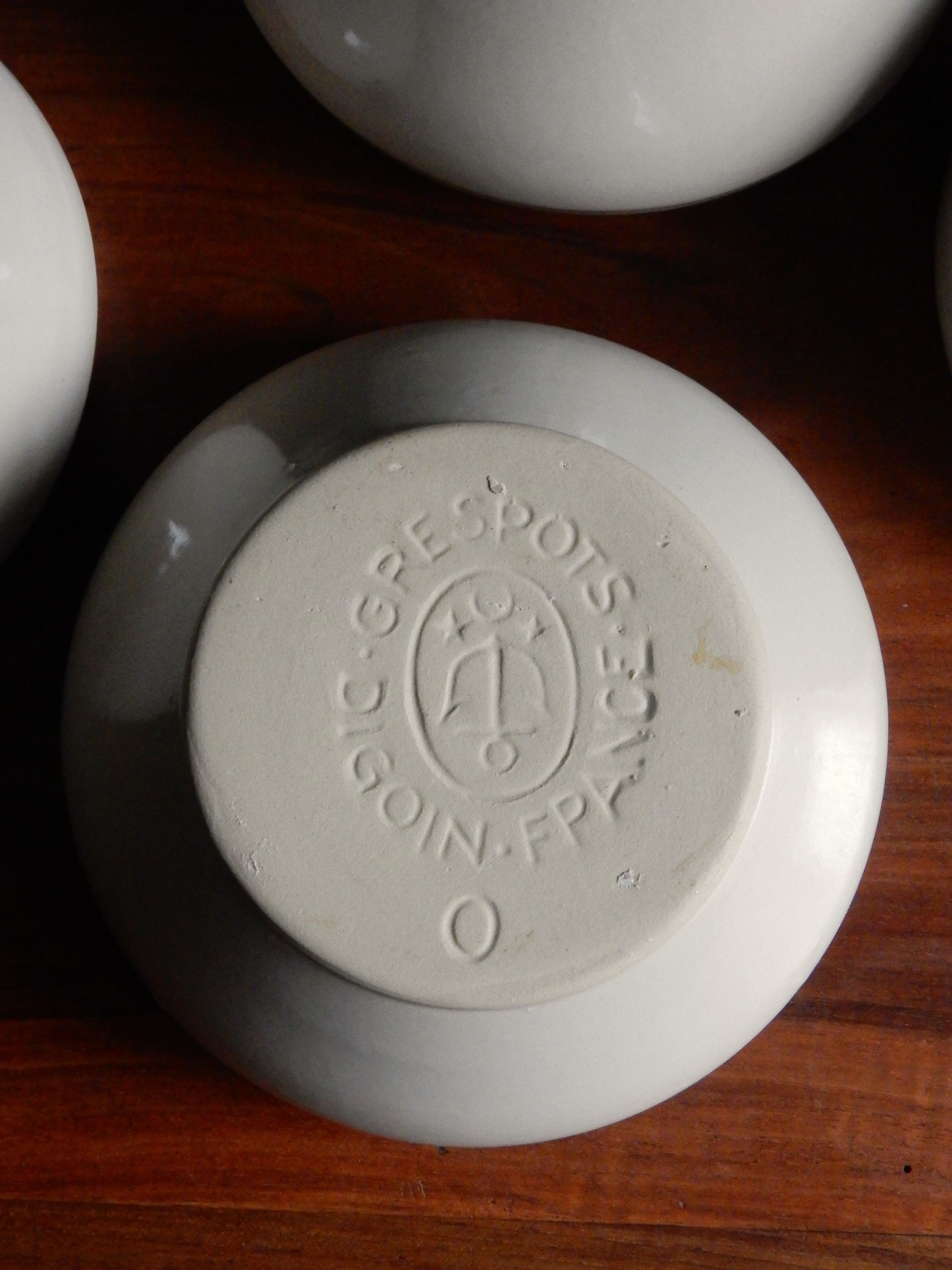 5 stoneware bowls Digoin Sarreguemines grespots