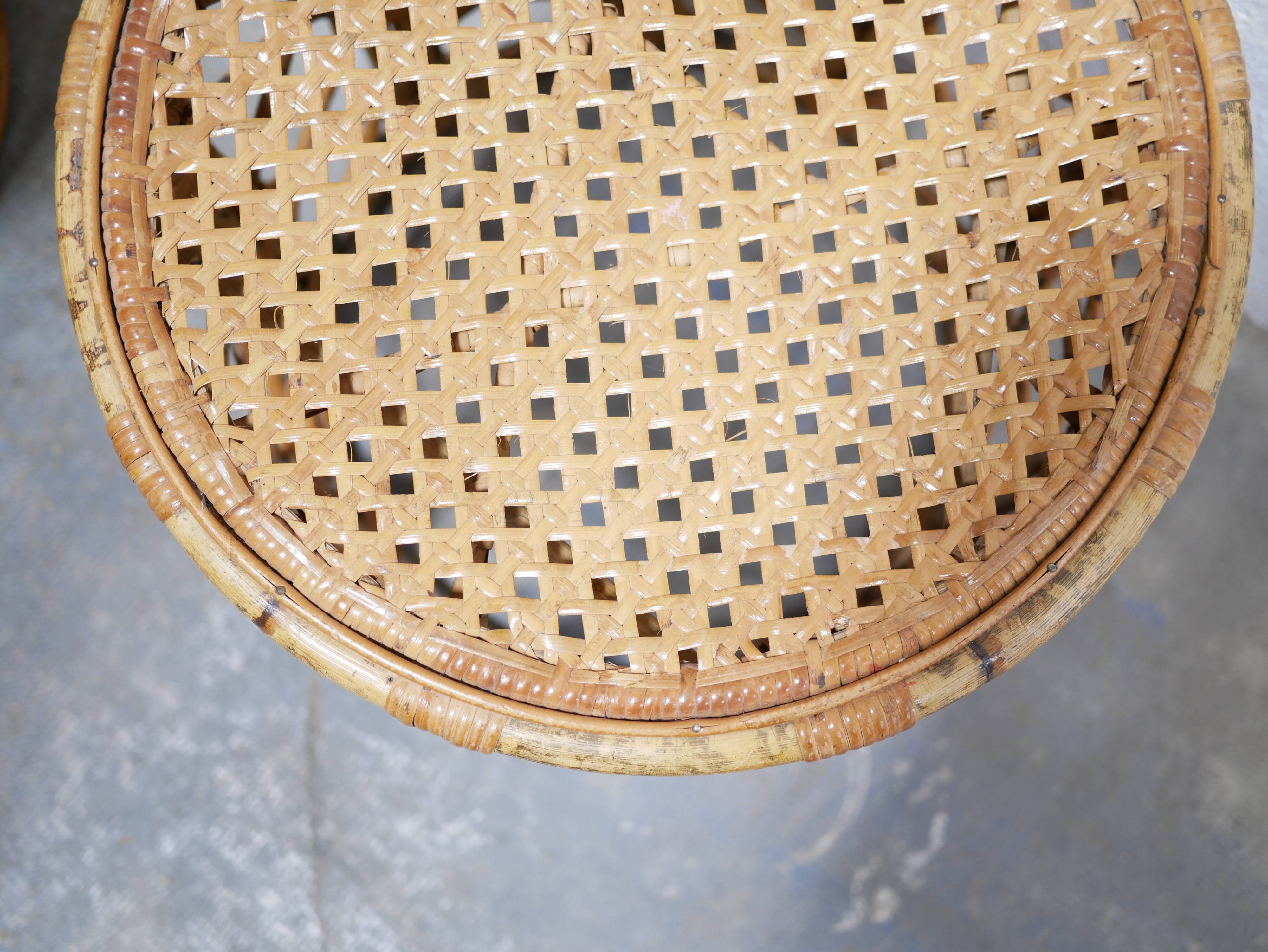 Table d'appoint vintage en rotin et cannage