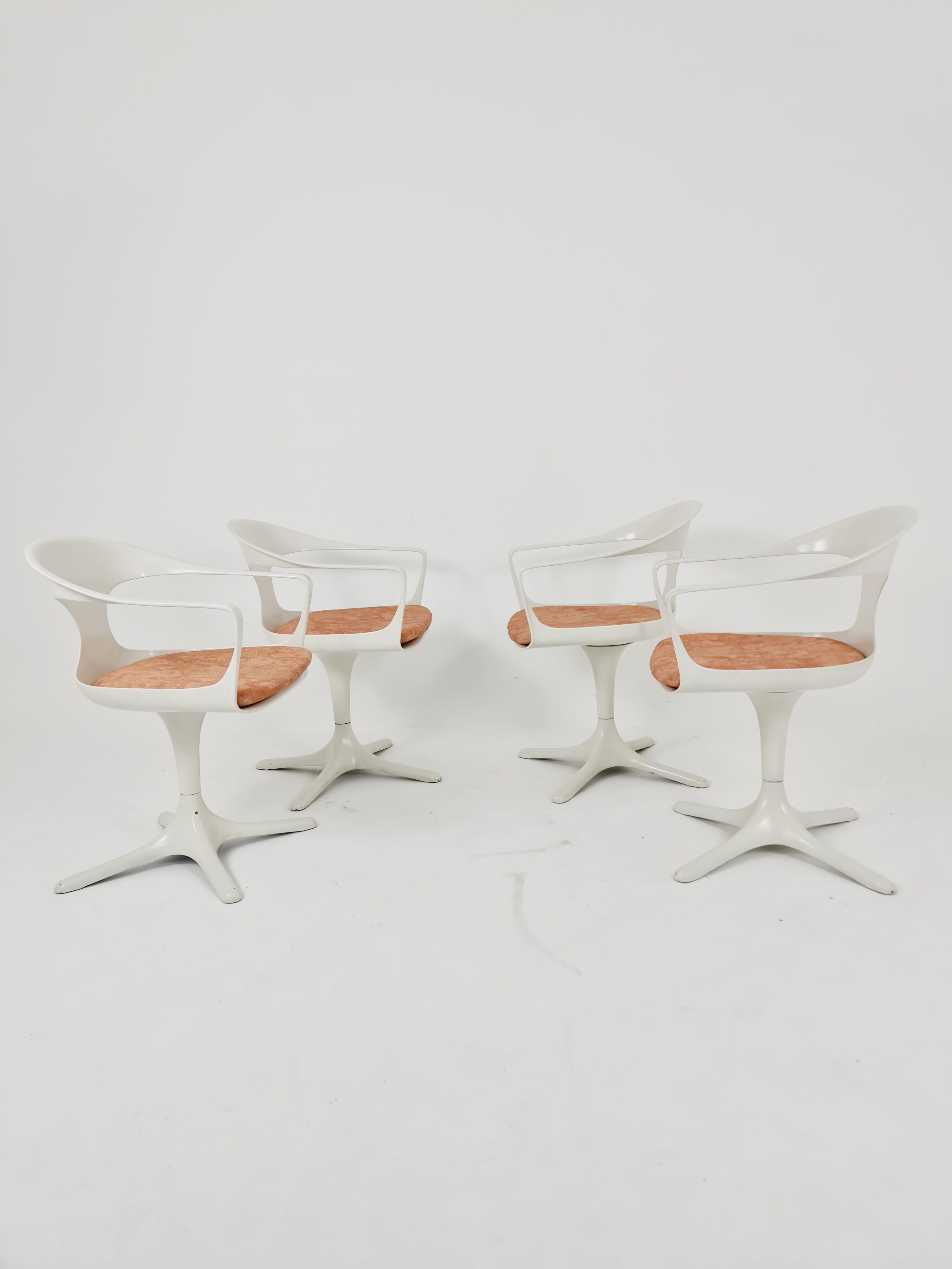 Set space age par Konrad Schäfer pour Interlübke