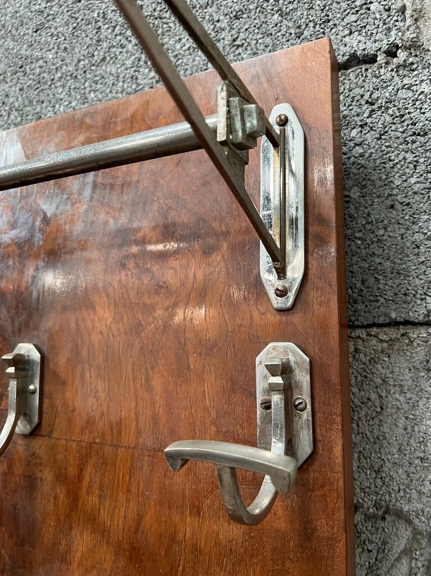 Art deco entrance wardrobe in mahogany veneer with 6 partères, double rod and mirror - 1940