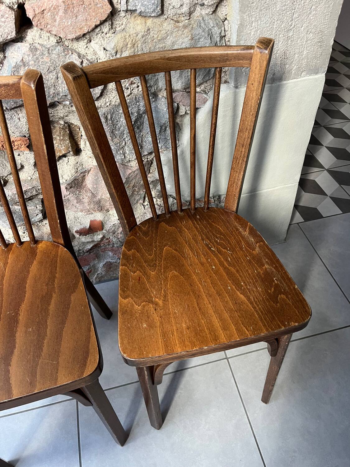 Paire de chaises bistrot Baumann