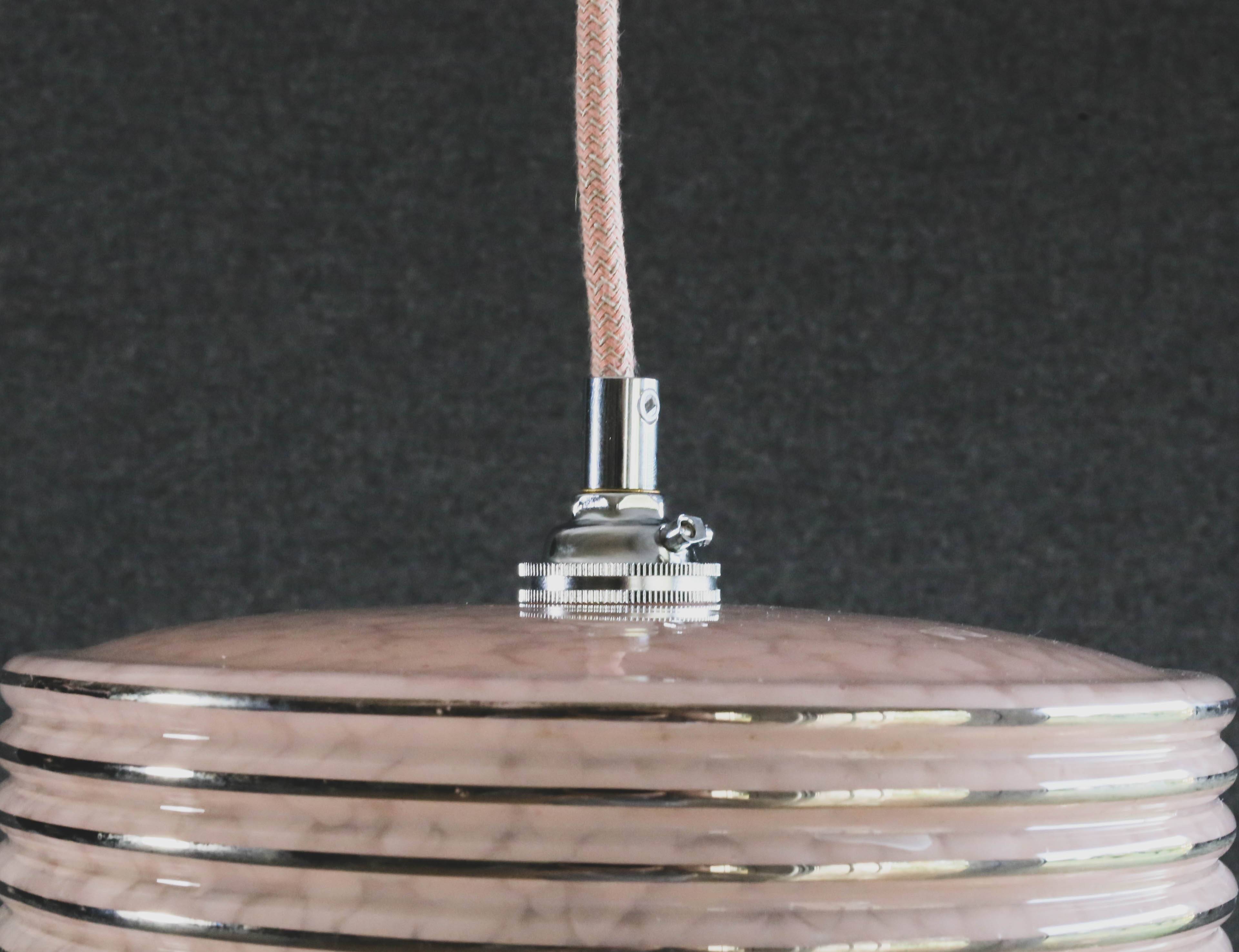 Old pendant light in pink clichy glass with silver threads, delivered with chrome socket