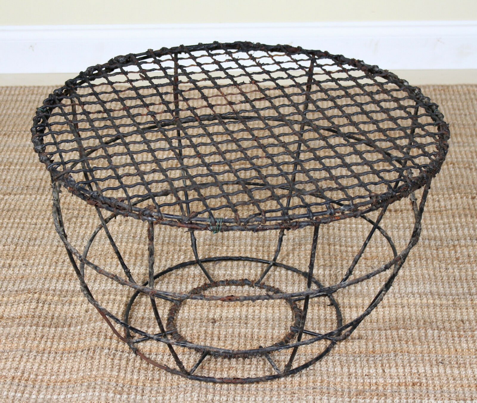 Twentieth century wire table