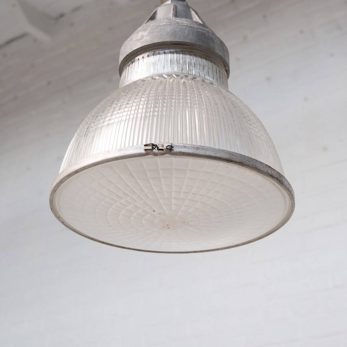 Luminaires suspendus Holophane, 1950, ensemble de 2