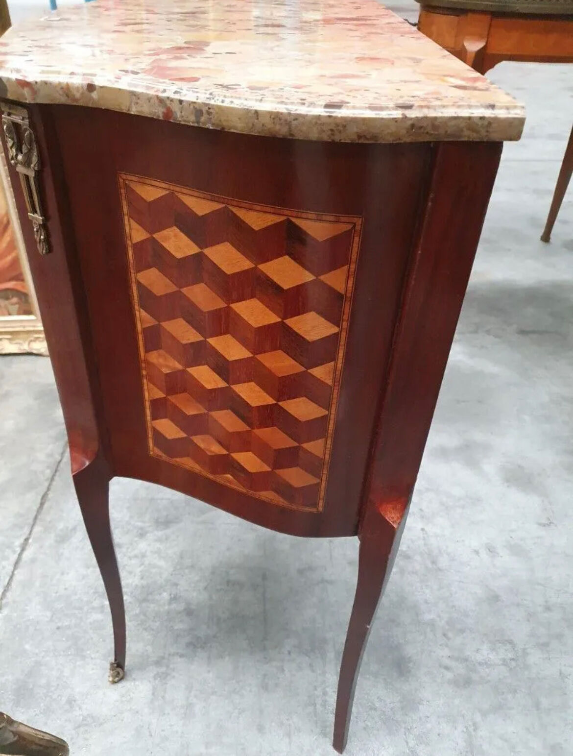Louis XVI Transition marquetry chest of drawers