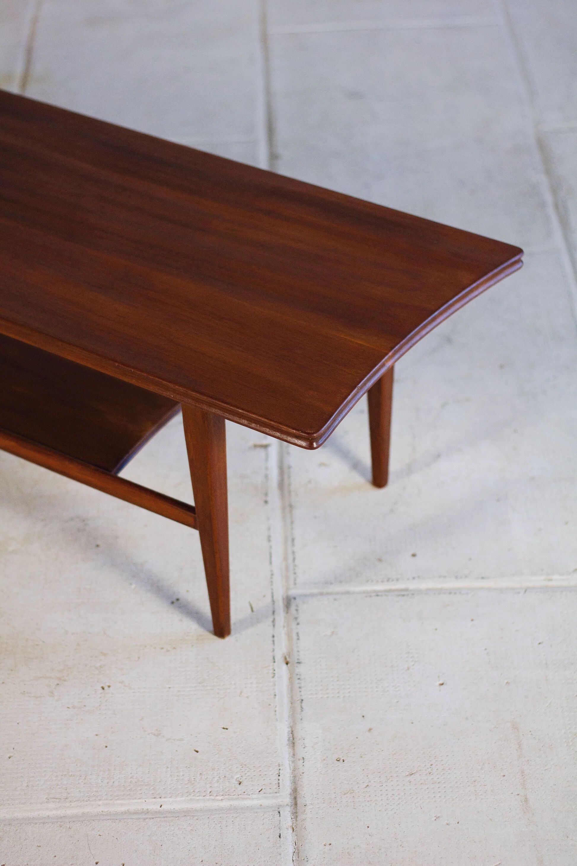 Mid-Century coffee table in solid teak by Richard Hornby for Fyne Ladye, 1960.