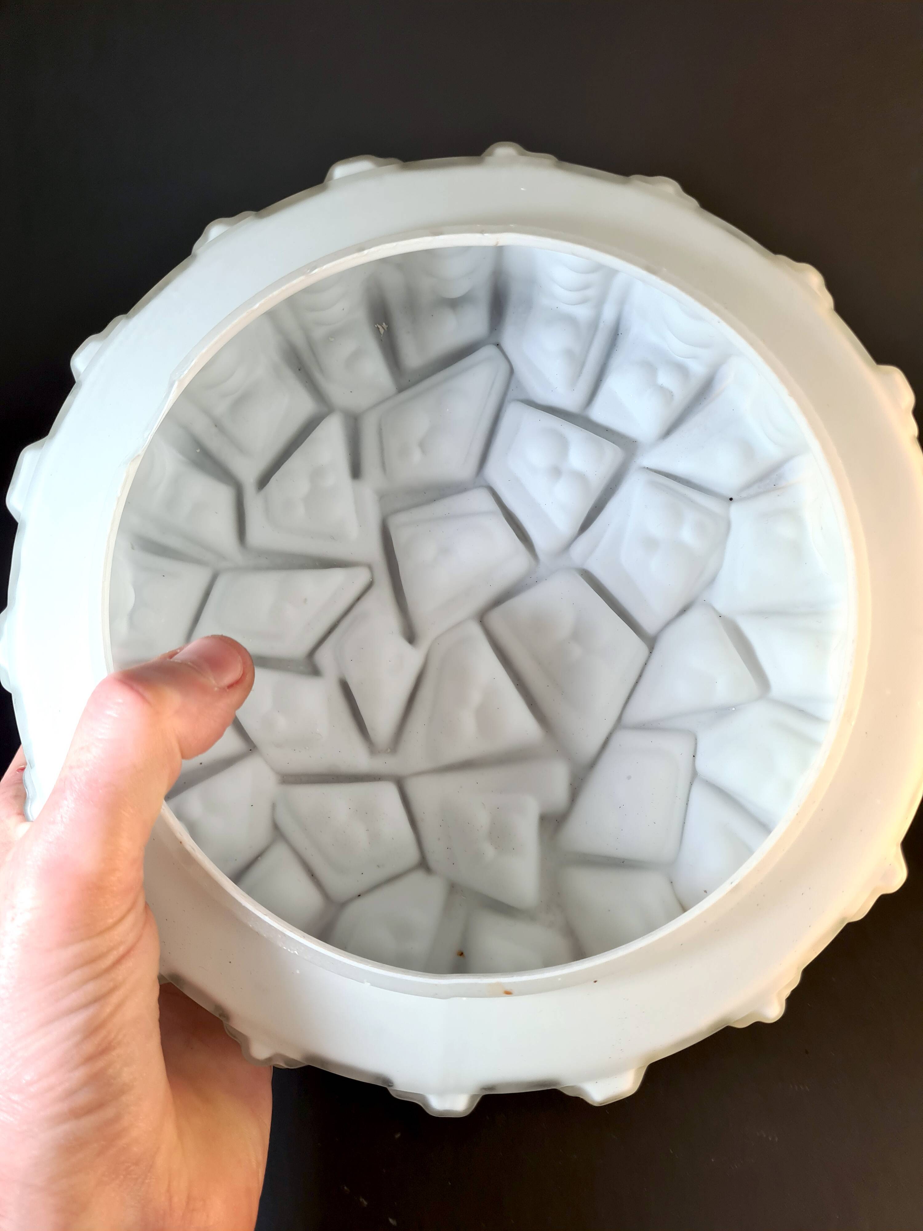 Peill & Putzler Sixties Wall Light in White Opaline – Geometric Pattern