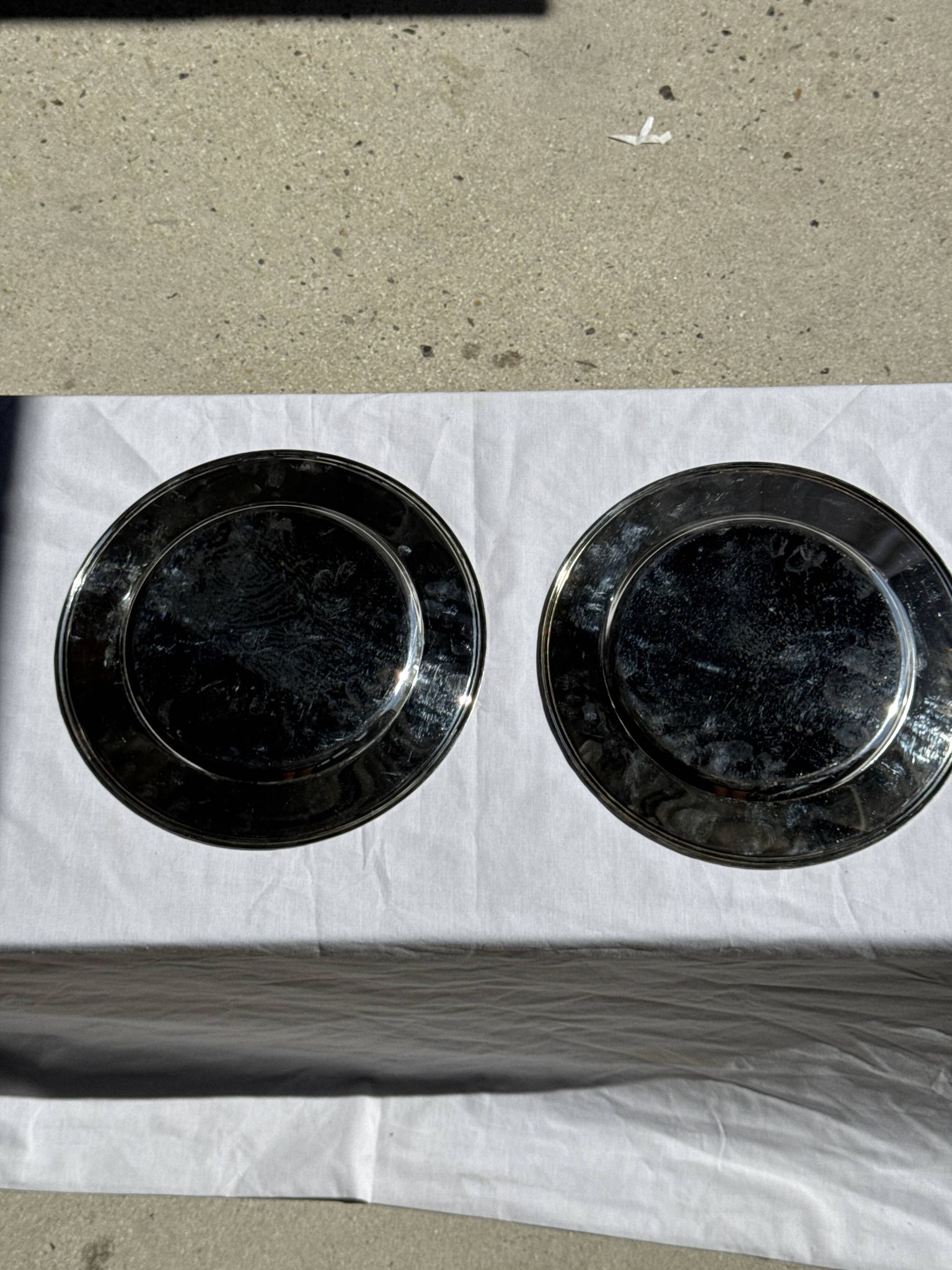 Round vintage silver-plated tray D30 H2