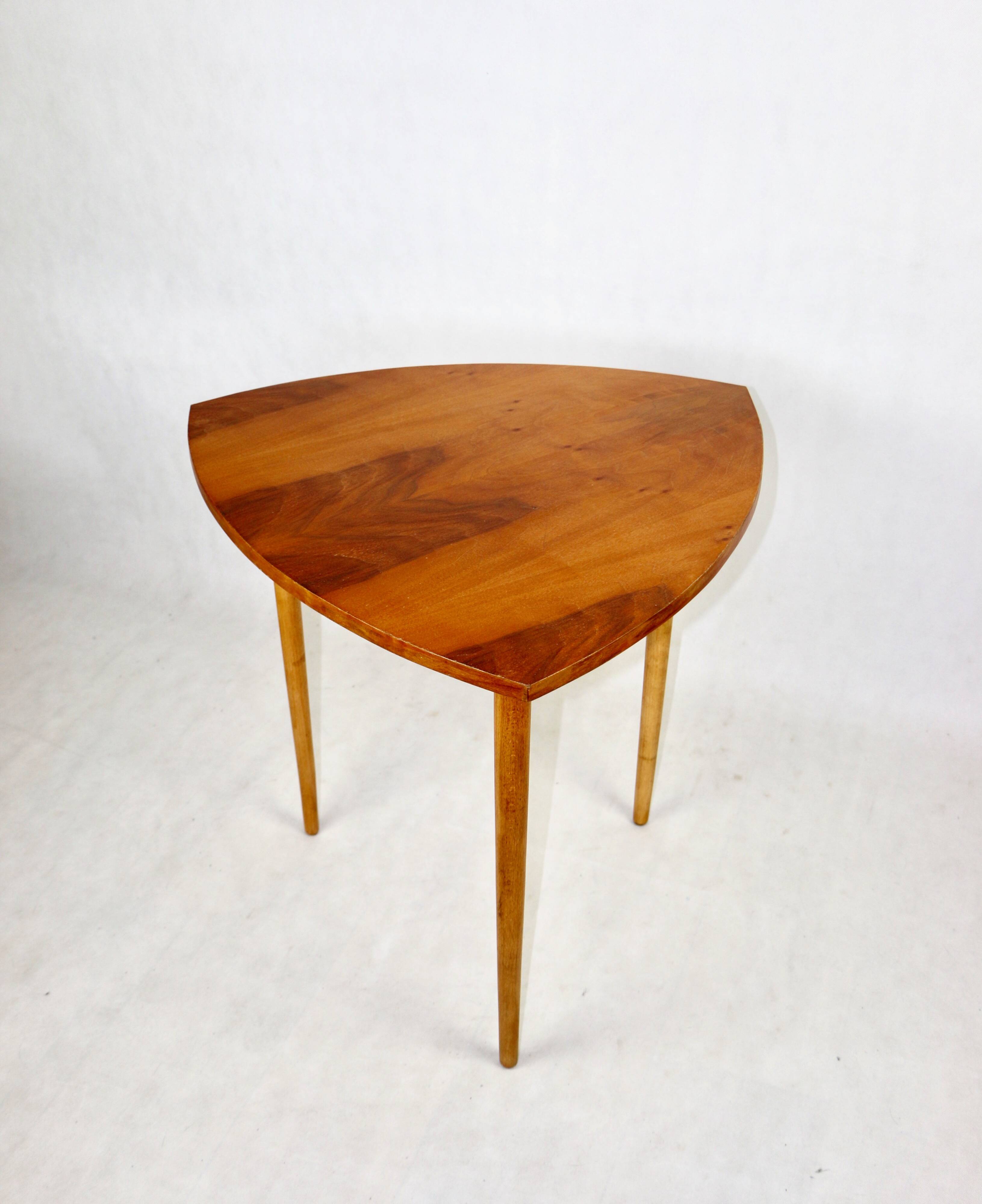 Polish leaf-shaped coffee table console from the 70s