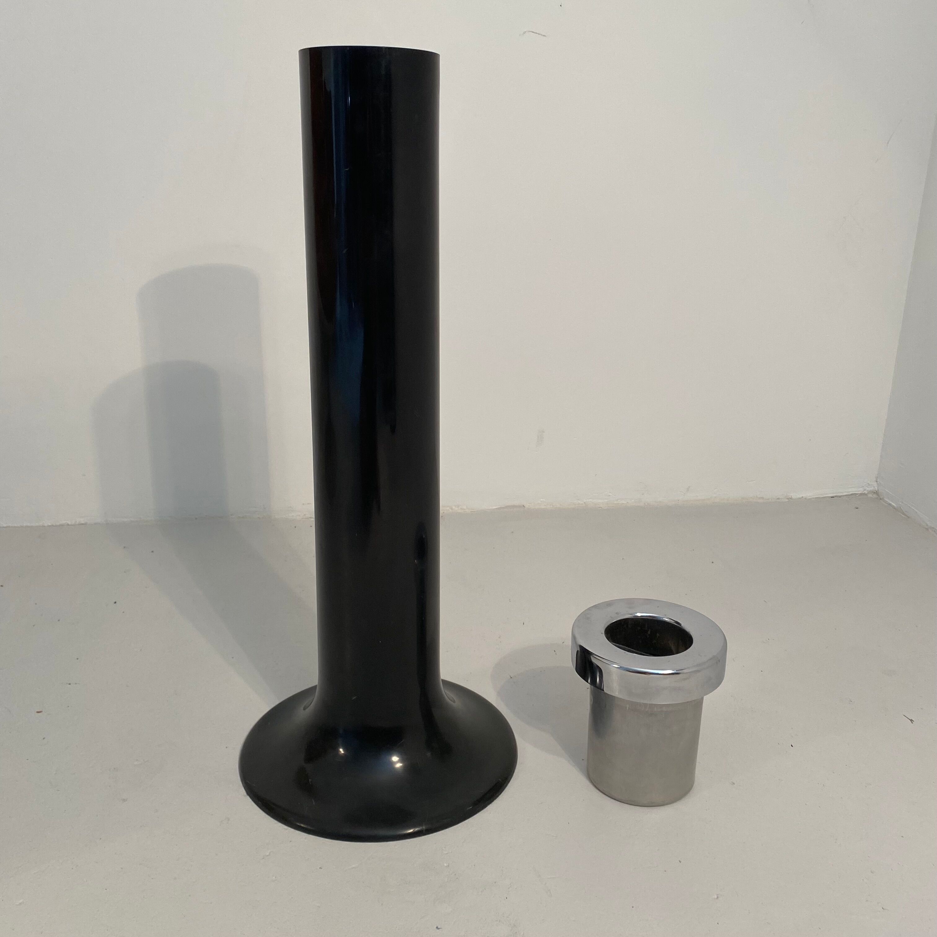 Joe Colombo's standing ashtray for Stilnovo. Italy 1968