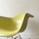 Fauteuil rocking chair design Eames Plastic Armchair RE RAR, edition Vitra