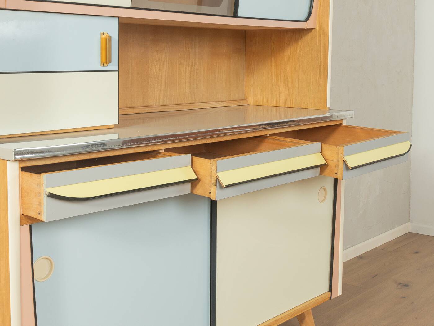 Charmant meuble de cuisine deux pièces des années 1950