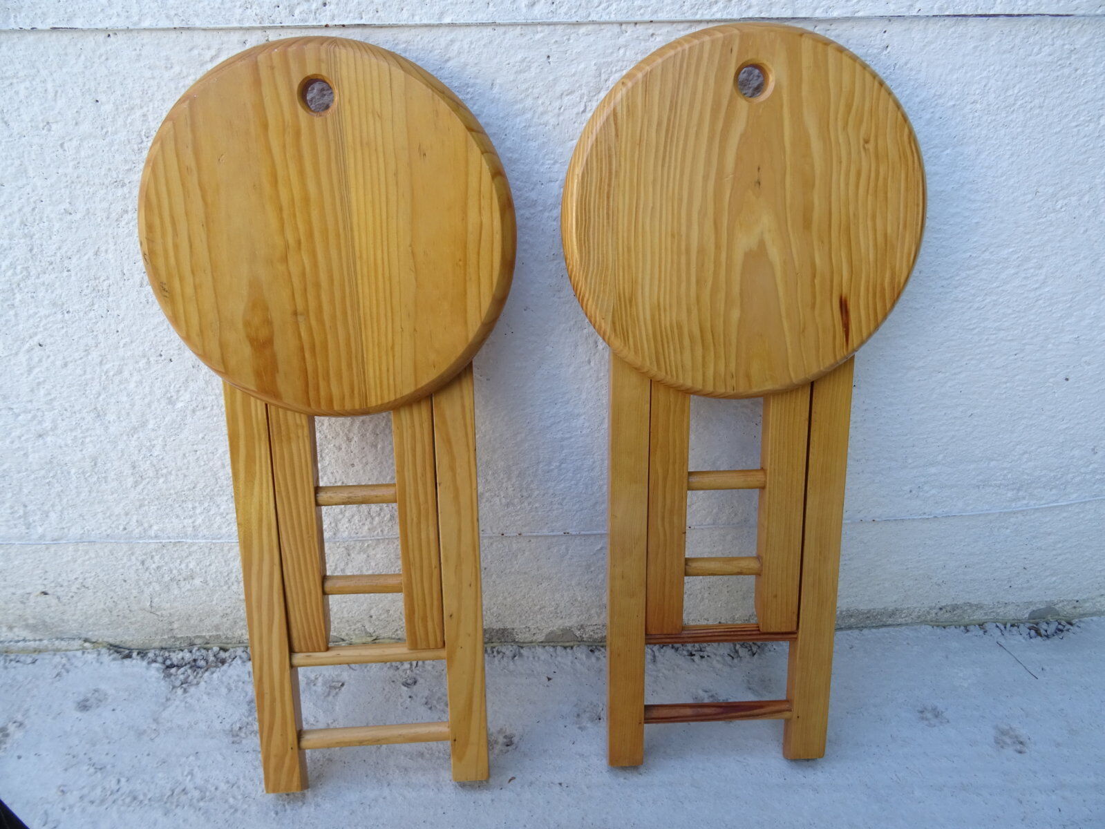 Pair of 80s folding stools